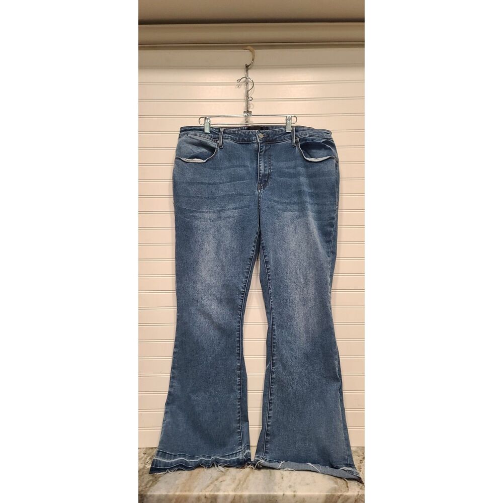 Colleen Lopez Released-Hem Flare Jeans Size 18W